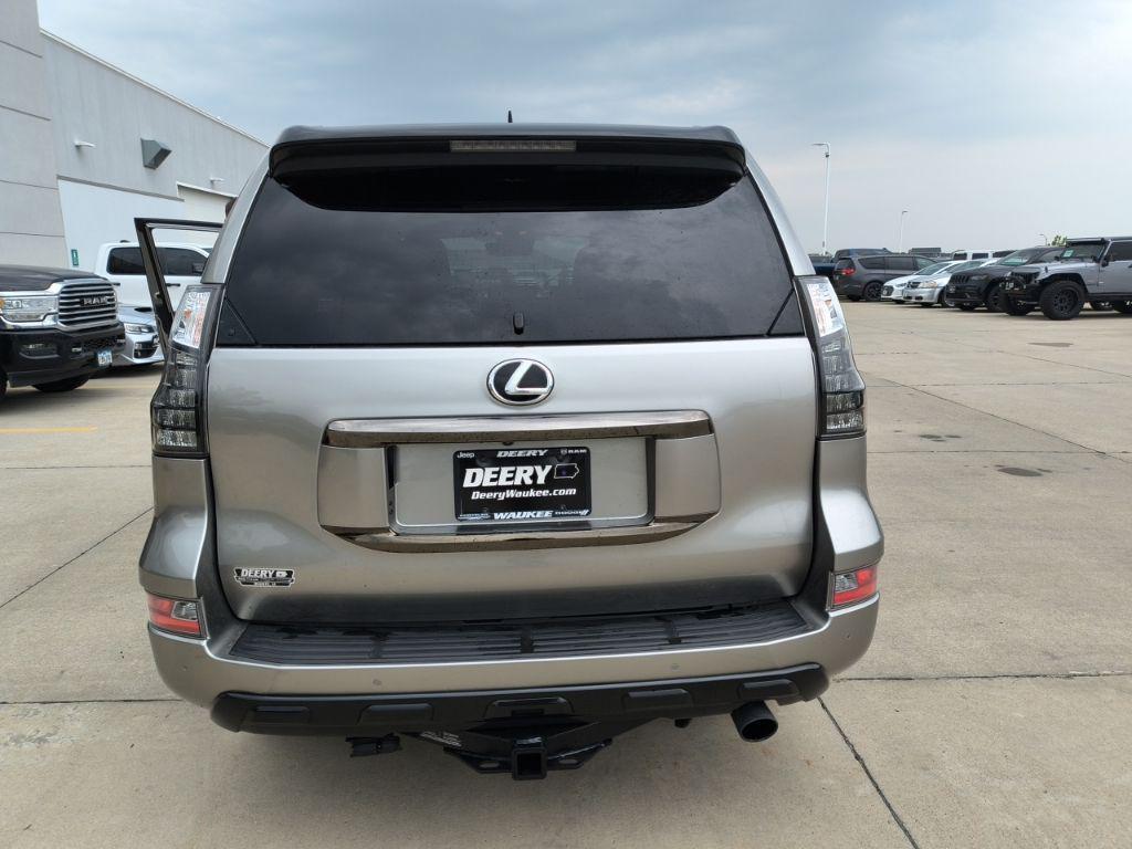 used 2023 Lexus GX 460 car, priced at $57,114