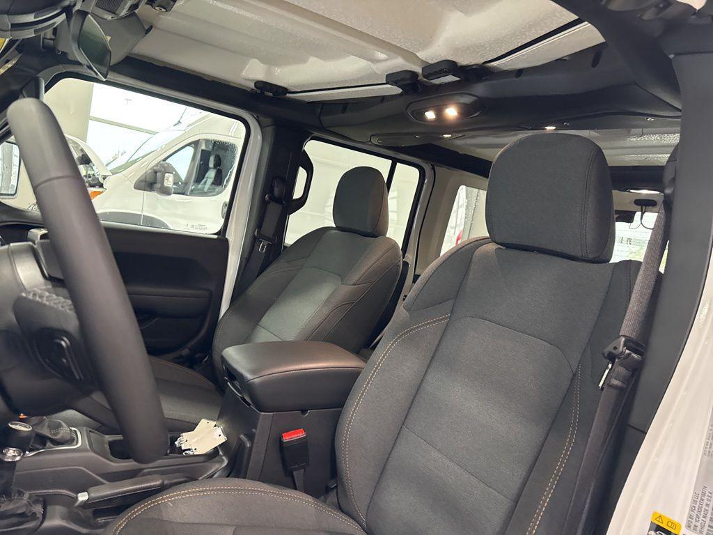 new 2026 Jeep Wrangler car, priced at $49,327