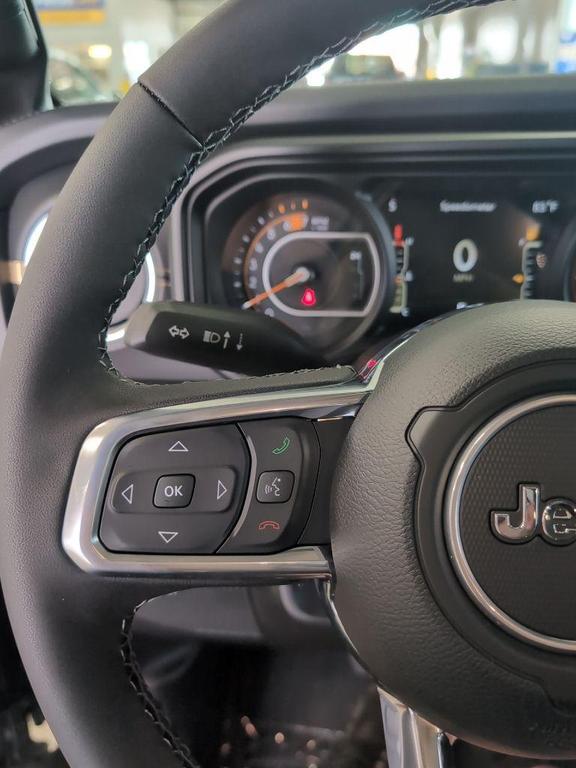 new 2025 Jeep Wrangler car, priced at $51,983