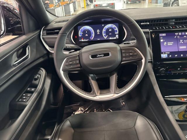new 2025 Jeep Grand Cherokee car, priced at $40,611