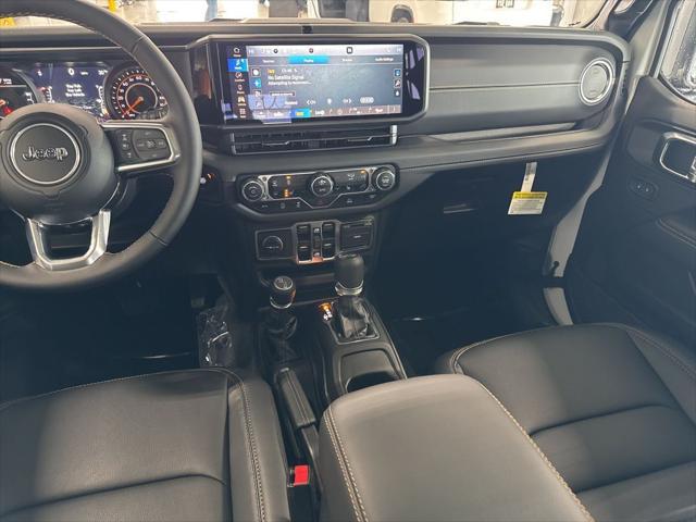 new 2025 Jeep Wrangler car, priced at $52,038