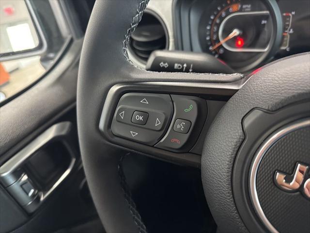 new 2025 Jeep Wrangler car, priced at $46,820