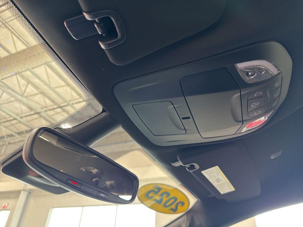 new 2025 Chrysler Pacifica car, priced at $38,866