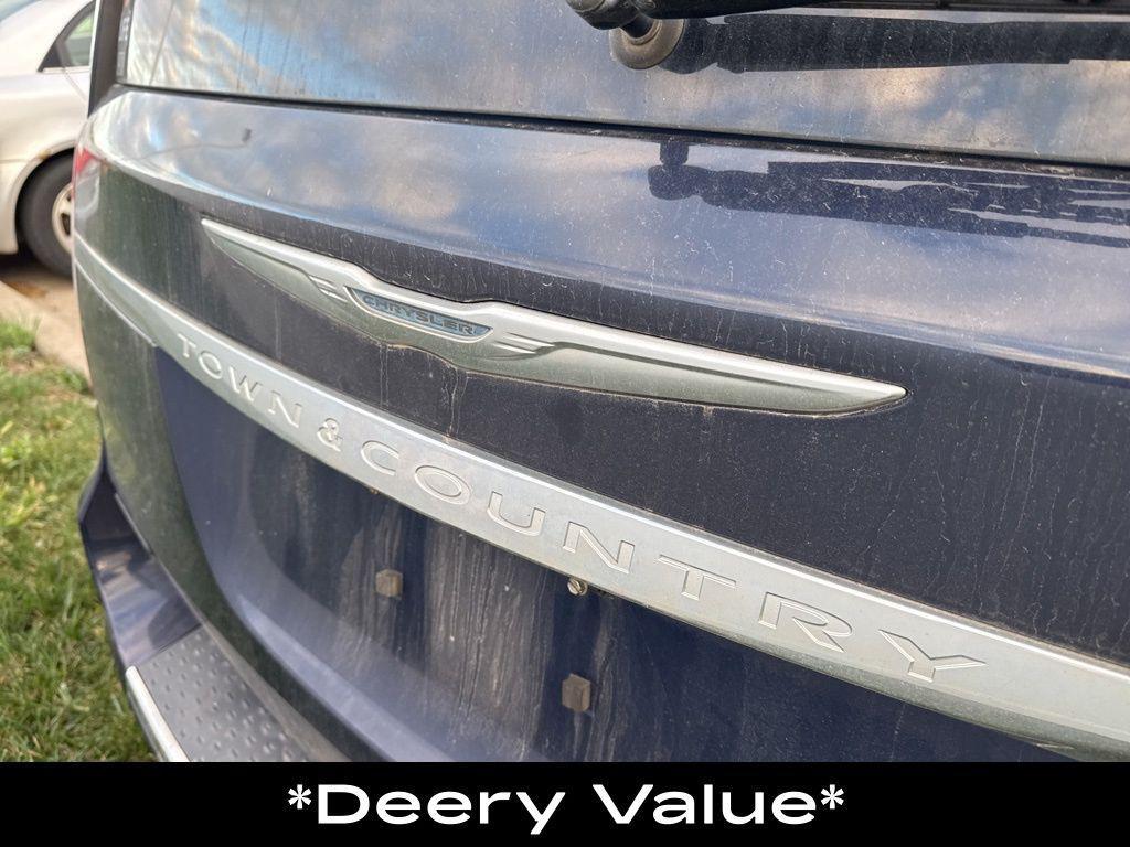 used 2013 Chrysler Town & Country car, priced at $5,495