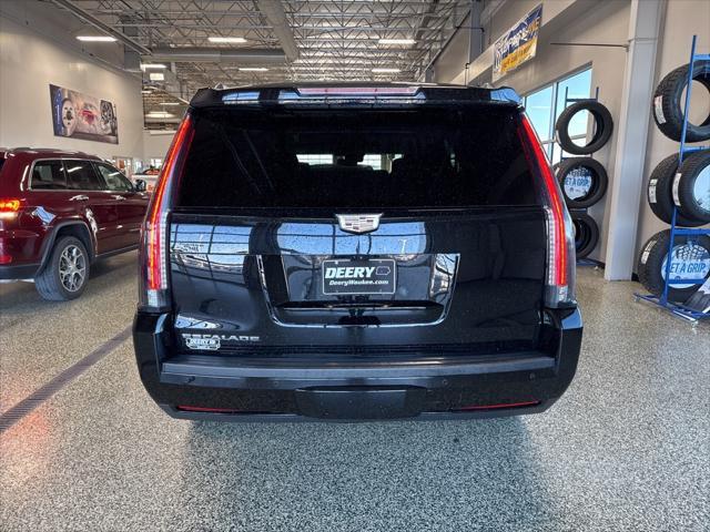 used 2020 Cadillac Escalade car, priced at $34,892