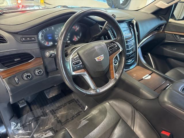 used 2020 Cadillac Escalade car, priced at $34,892