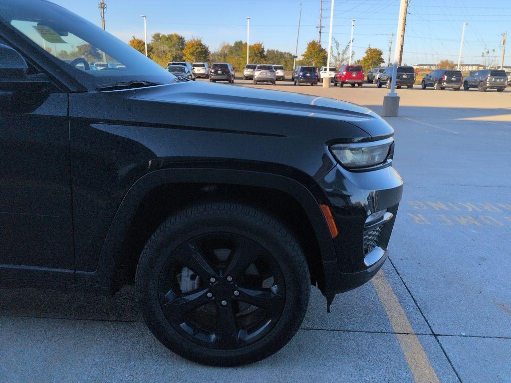 used 2023 Jeep Grand Cherokee car, priced at $28,655