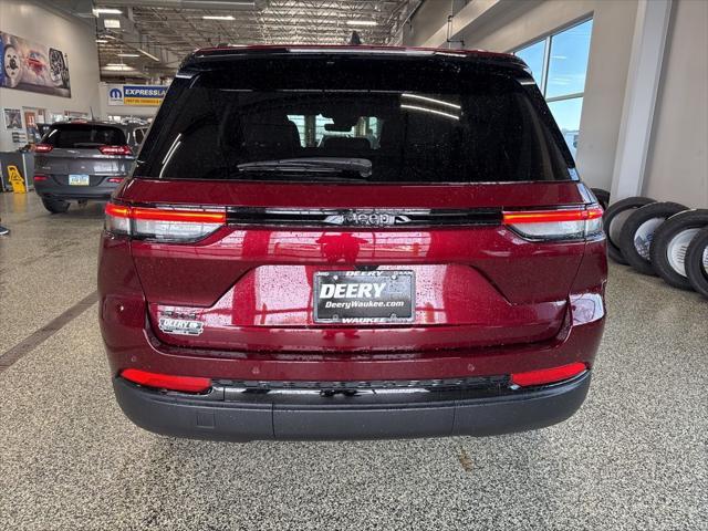 new 2025 Jeep Grand Cherokee car, priced at $40,655