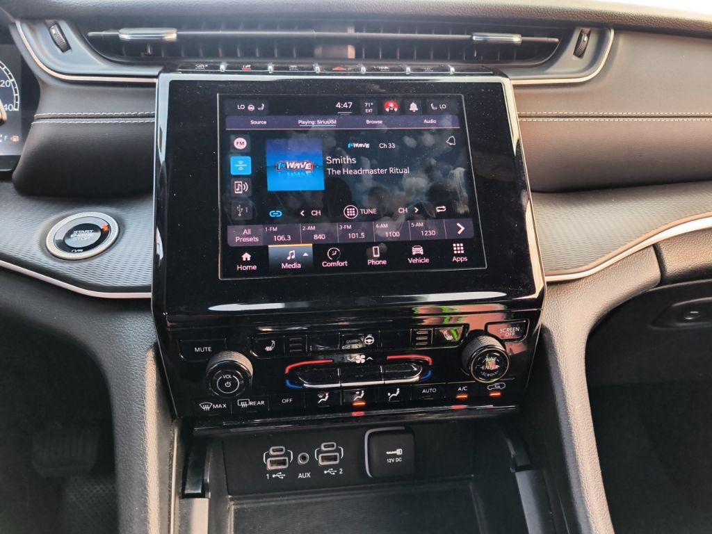 used 2024 Jeep Grand Cherokee L car, priced at $32,244