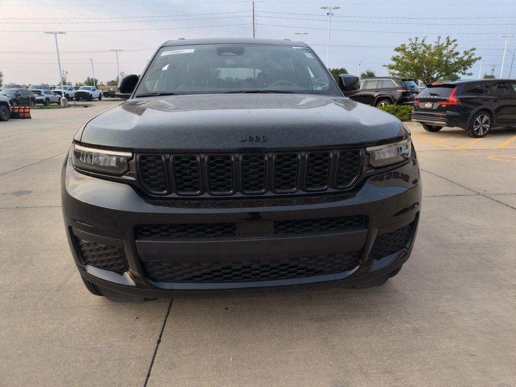 used 2024 Jeep Grand Cherokee L car, priced at $32,244