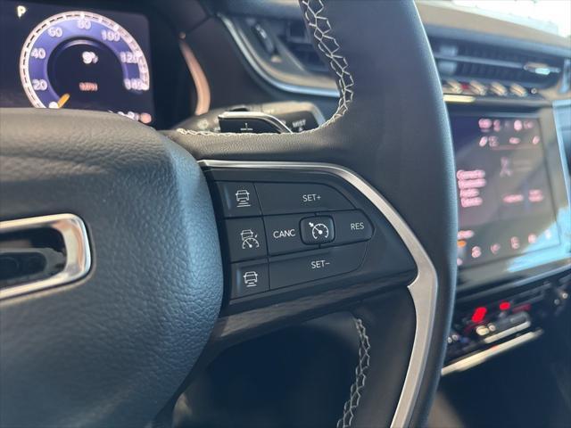 new 2025 Jeep Grand Cherokee car, priced at $40,611