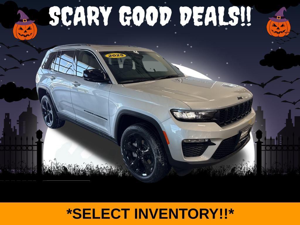 new 2025 Jeep Grand Cherokee car, priced at $43,006