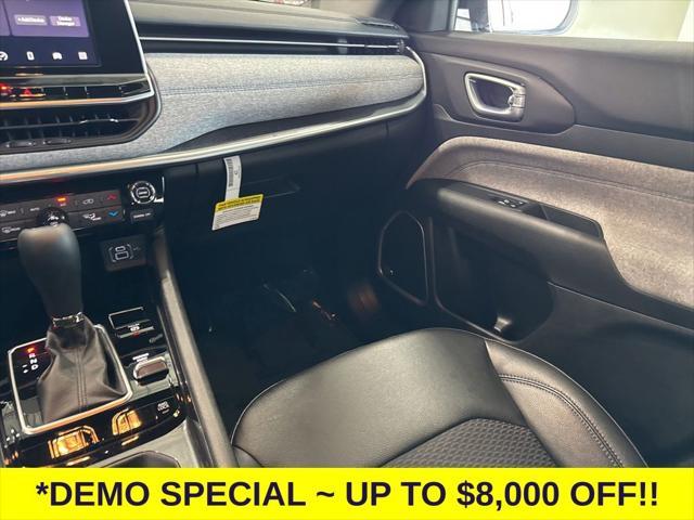new 2025 Jeep Compass car, priced at $28,202