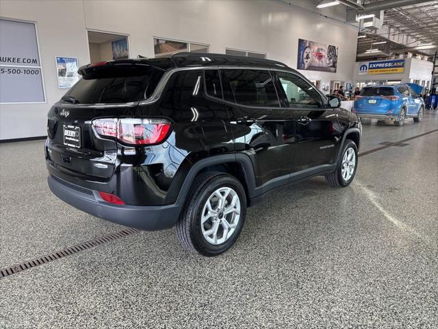 new 2025 Jeep Compass car, priced at $31,121