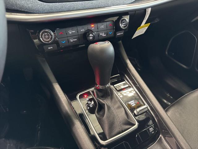 new 2025 Jeep Compass car, priced at $31,121