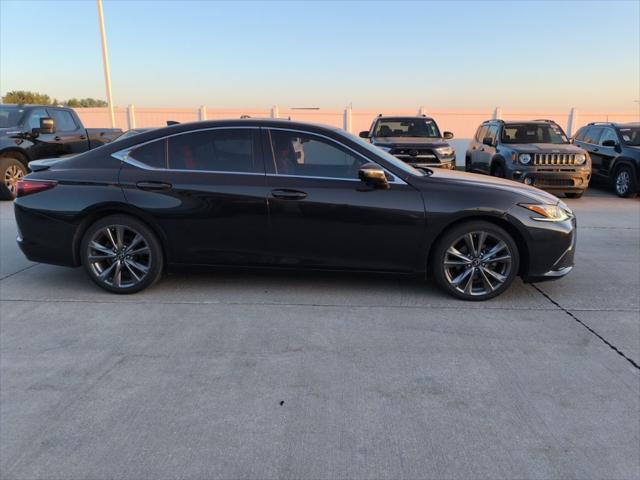 used 2019 Lexus ES 350 car, priced at $30,576