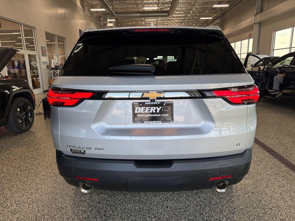 used 2022 Chevrolet Traverse car, priced at $29,200