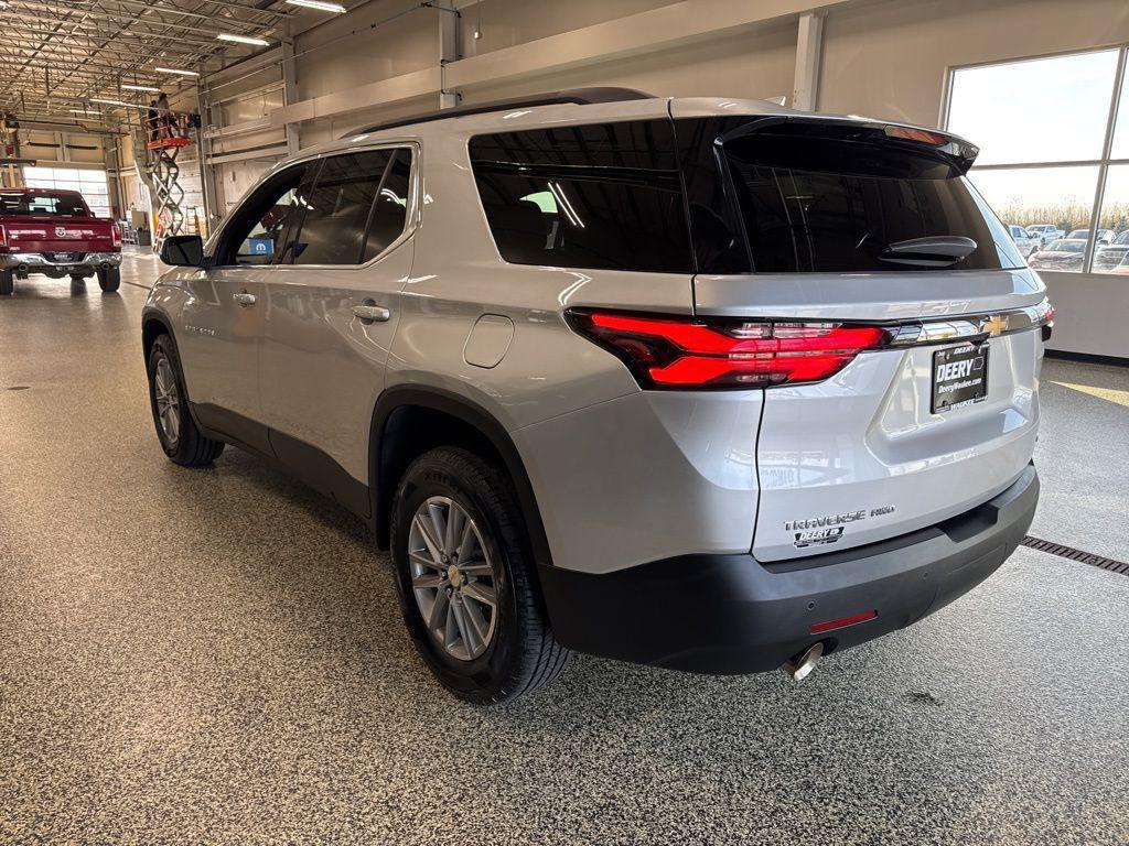 used 2022 Chevrolet Traverse car, priced at $29,200