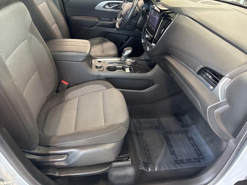 used 2022 Chevrolet Traverse car, priced at $29,200