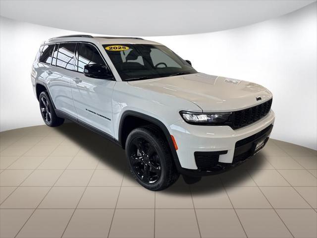 new 2025 Jeep Grand Cherokee L car, priced at $42,035