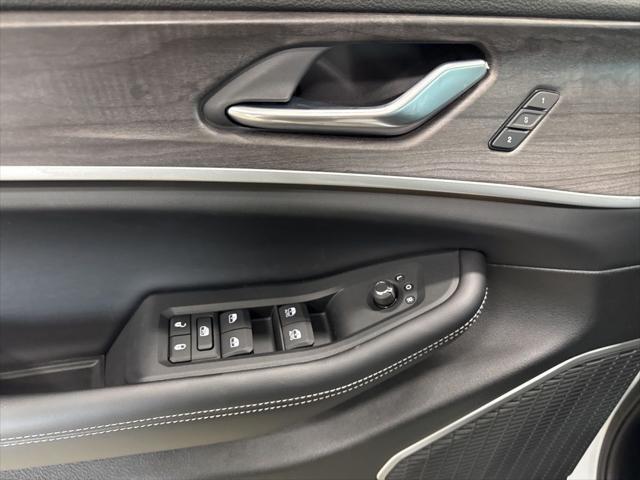 new 2025 Jeep Grand Cherokee L car, priced at $49,955
