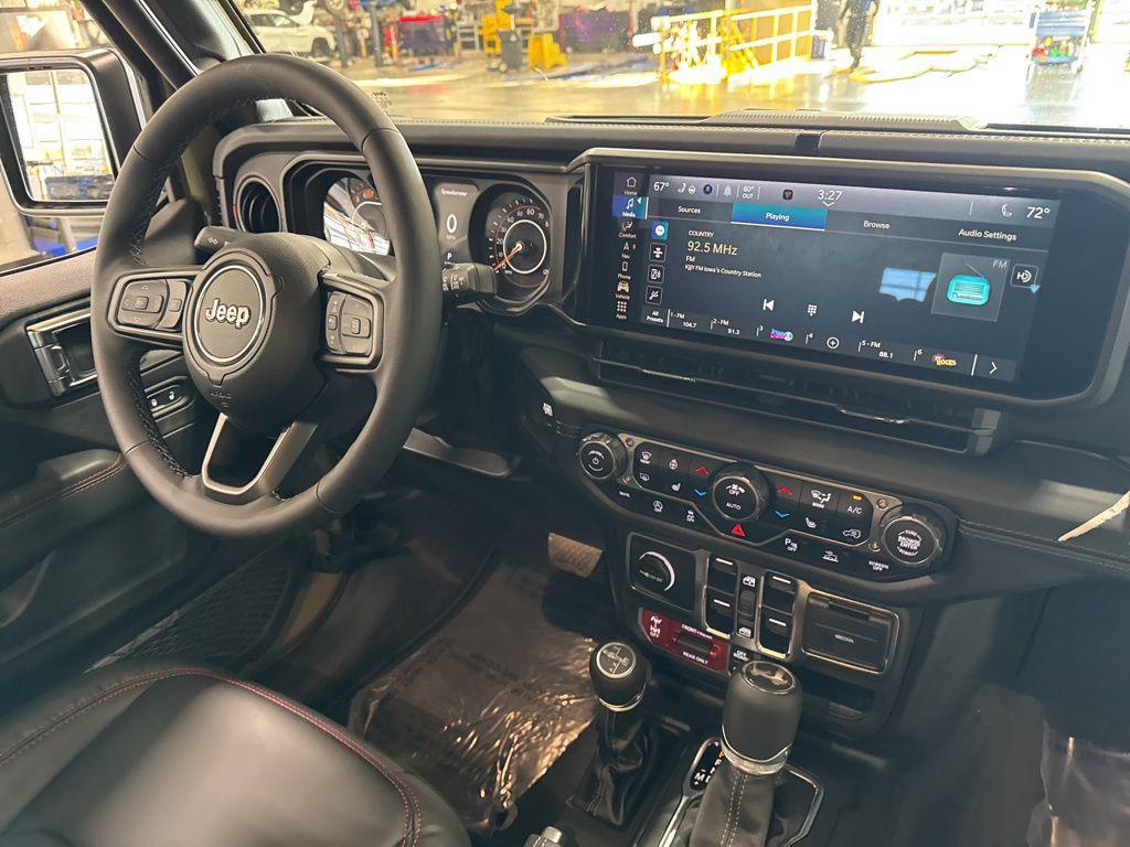 new 2025 Jeep Wrangler car, priced at $60,543