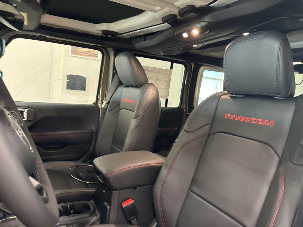 new 2025 Jeep Wrangler car, priced at $60,543