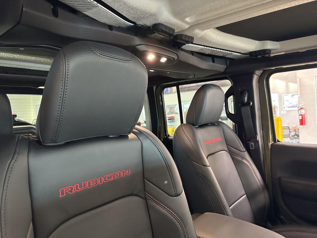 new 2025 Jeep Wrangler car, priced at $60,543