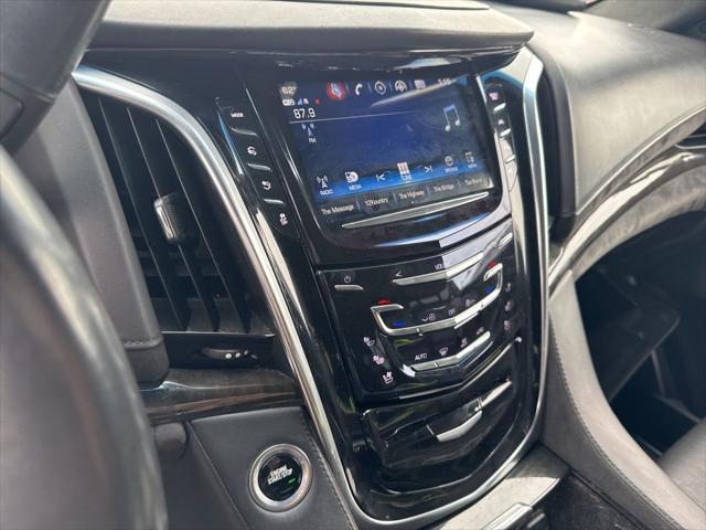 used 2019 Cadillac Escalade ESV car, priced at $35,435