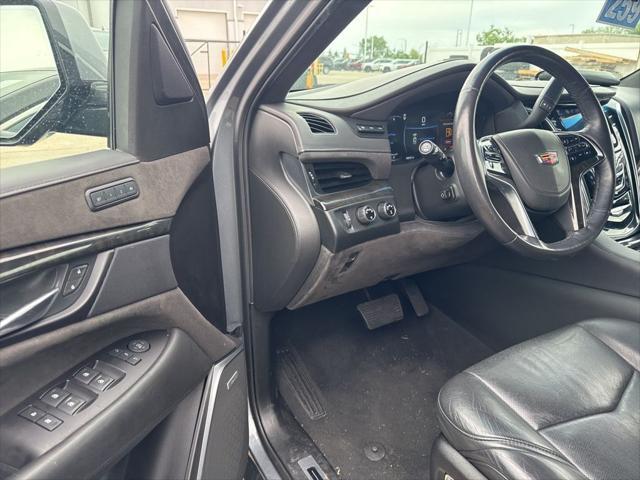 used 2019 Cadillac Escalade ESV car, priced at $35,435