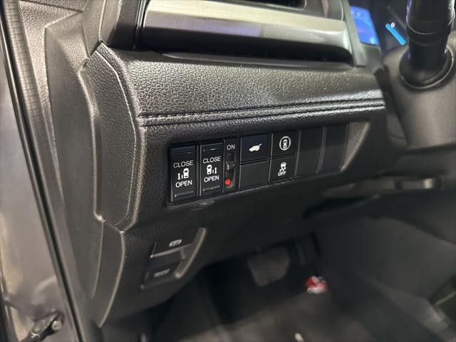 used 2022 Honda Odyssey car, priced at $25,681