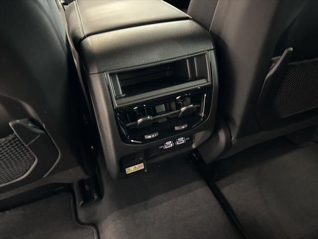 new 2025 Jeep Grand Cherokee car, priced at $40,611