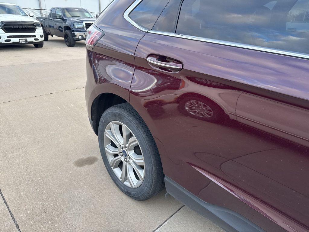 used 2019 Ford Edge car, priced at $18,000