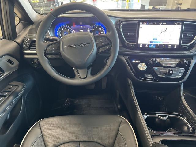 new 2025 Chrysler Pacifica car, priced at $47,291