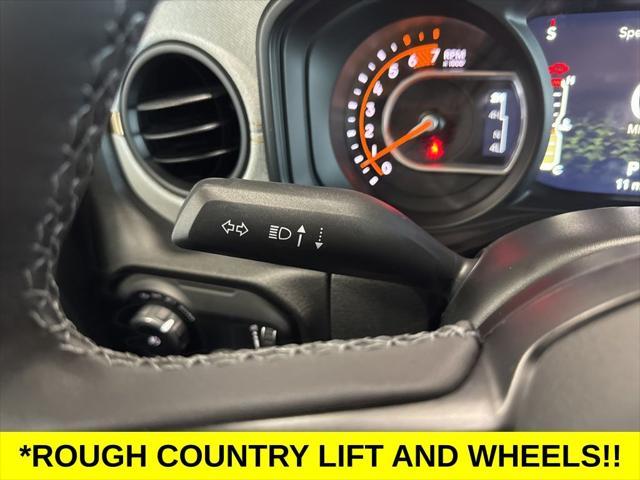 new 2025 Jeep Wrangler car, priced at $52,660