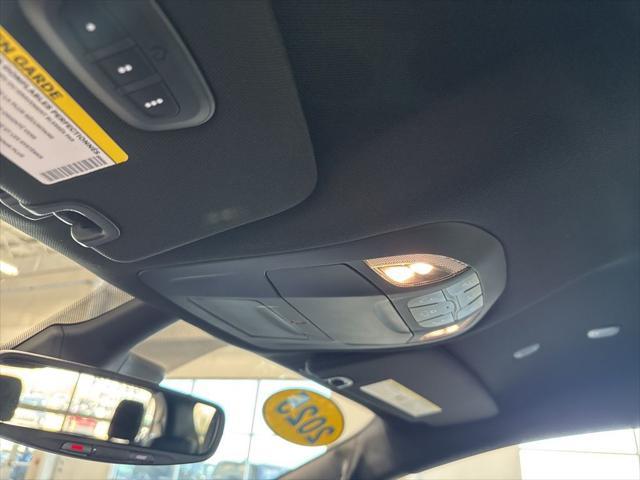 new 2025 Chrysler Pacifica car, priced at $39,274
