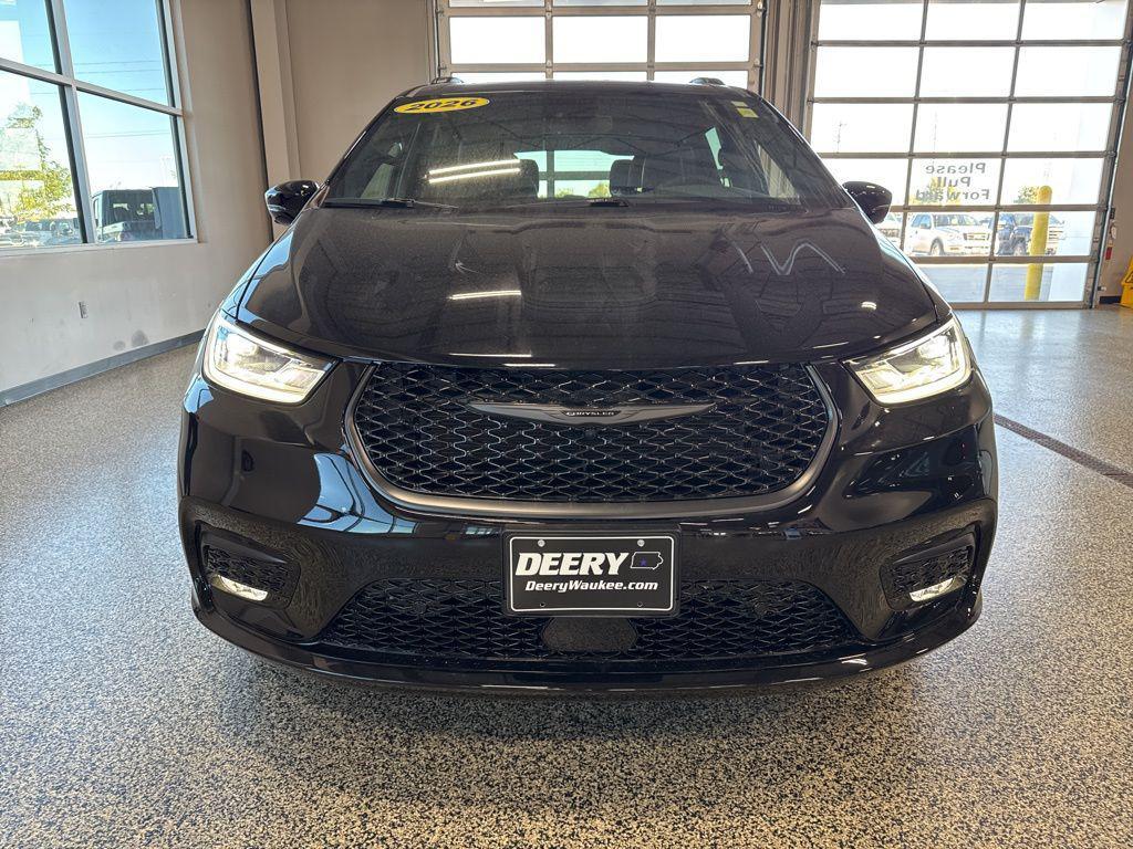 new 2026 Chrysler Pacifica car, priced at $52,265