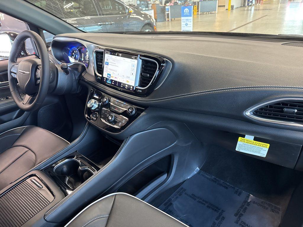 new 2026 Chrysler Pacifica car, priced at $52,265
