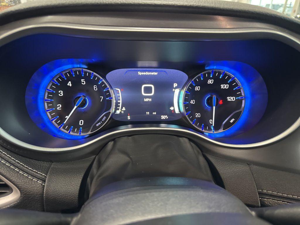 new 2025 Chrysler Pacifica car, priced at $45,182