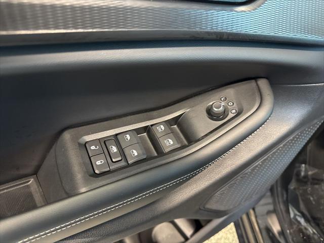new 2025 Jeep Grand Cherokee car, priced at $40,611