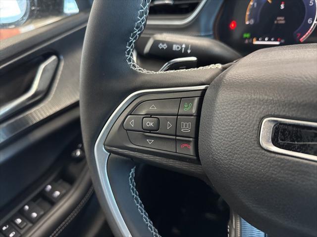 new 2025 Jeep Grand Cherokee car, priced at $40,611