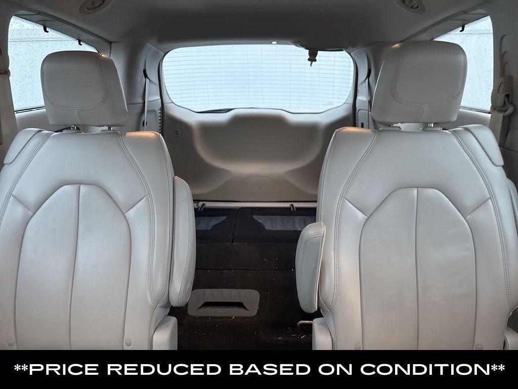 used 2017 Chrysler Pacifica car, priced at $7,150