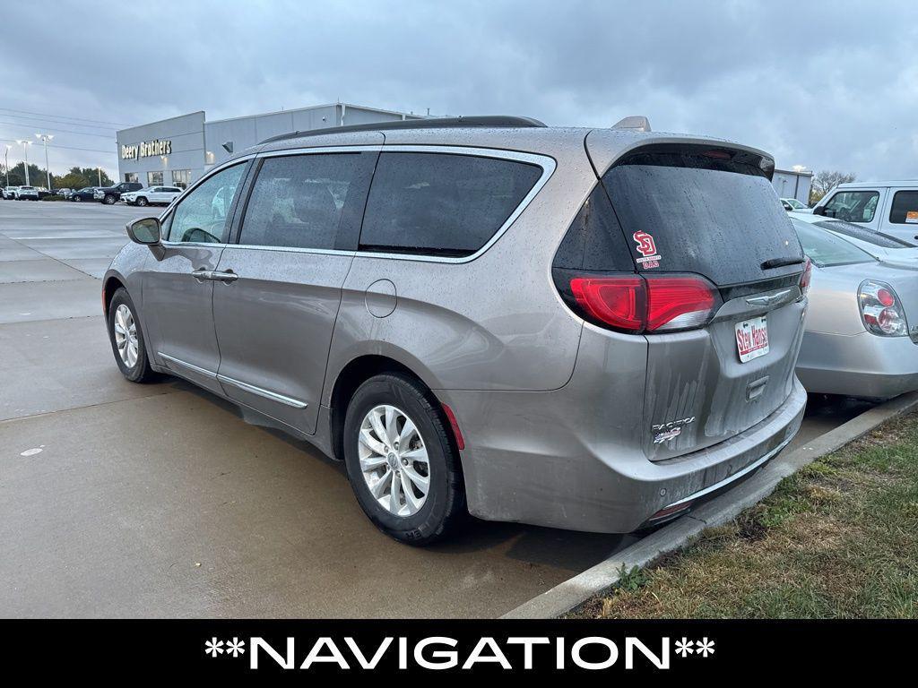 used 2017 Chrysler Pacifica car, priced at $7,150