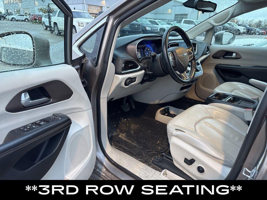 used 2017 Chrysler Pacifica car, priced at $7,150