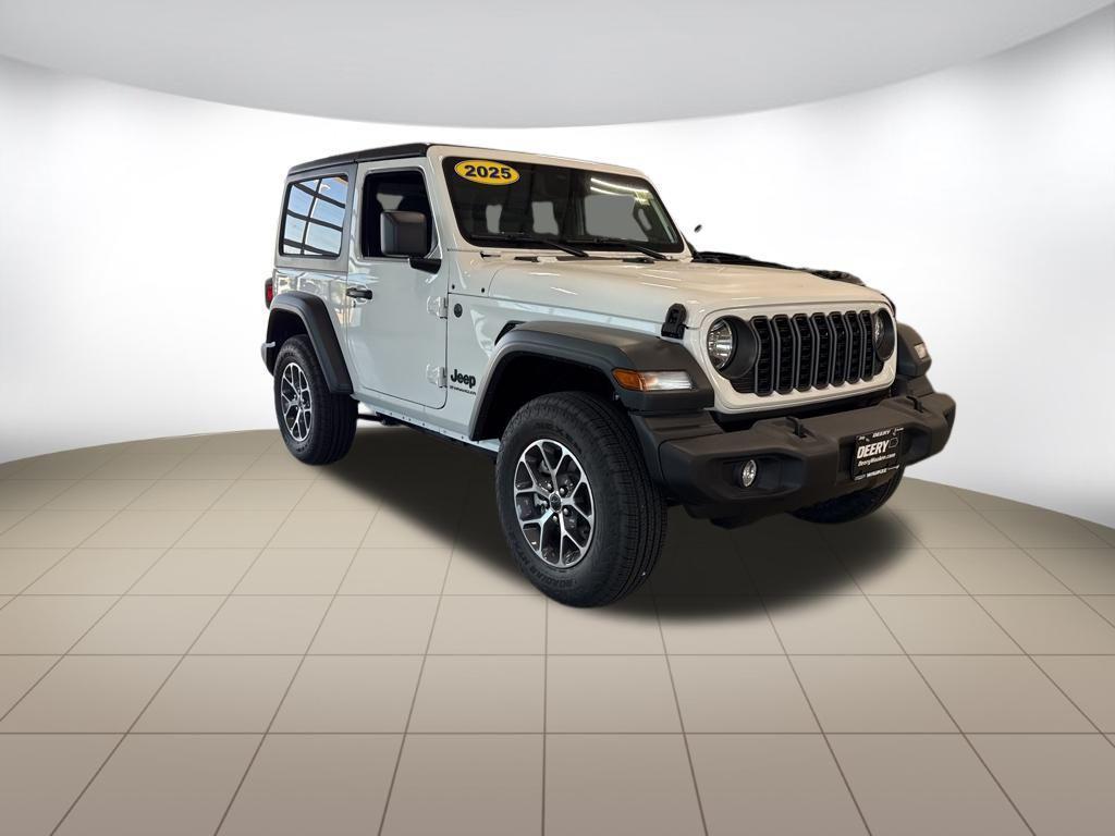 new 2025 Jeep Wrangler car, priced at $40,576