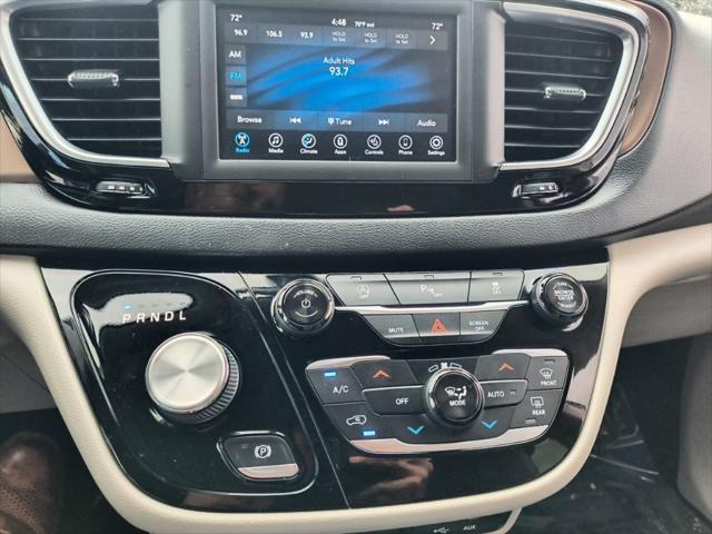 used 2019 Chrysler Pacifica car, priced at $18,299