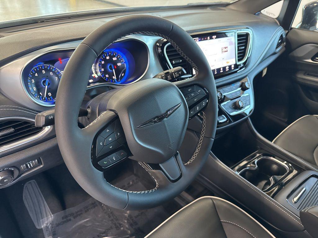new 2026 Chrysler Pacifica car, priced at $52,265