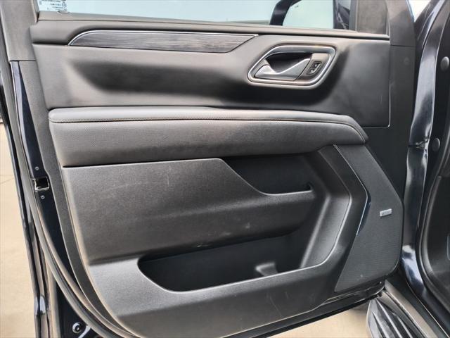 used 2022 GMC Yukon XL car, priced at $45,375