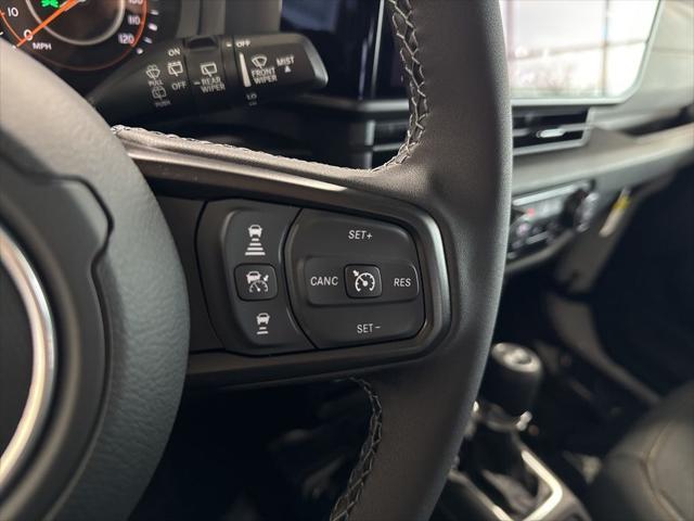 new 2025 Jeep Wrangler car, priced at $46,284