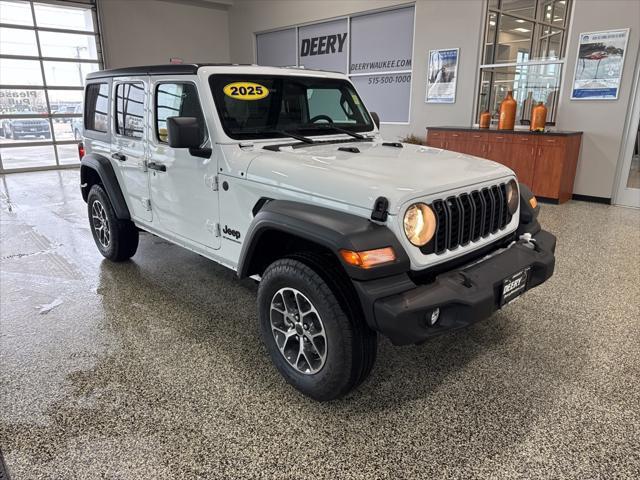 new 2025 Jeep Wrangler car, priced at $46,034